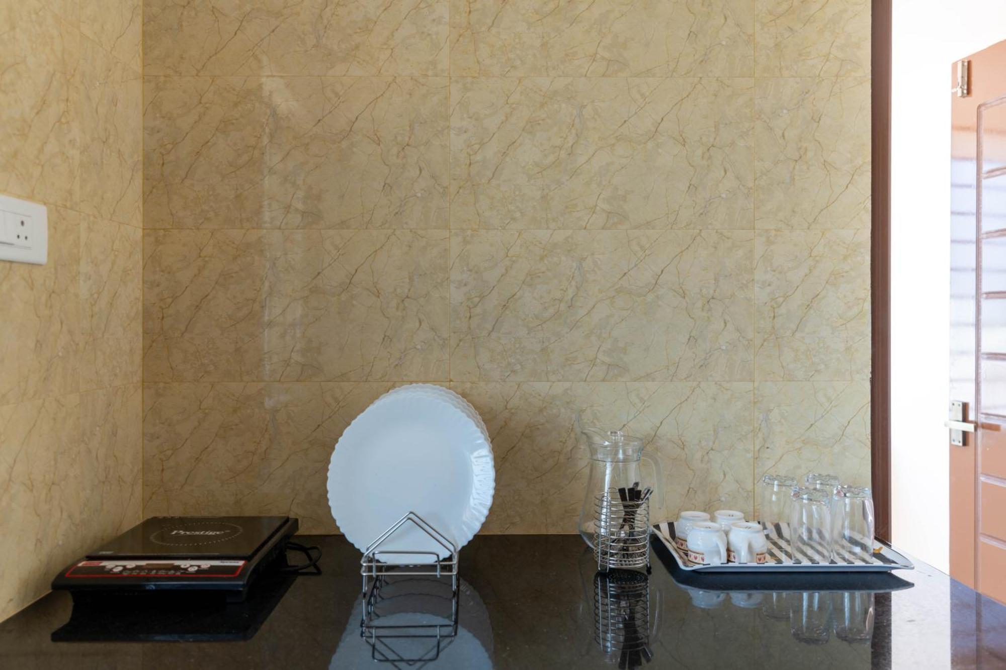Aishwaryam Service Apartment Chennai Eksteriør bilde