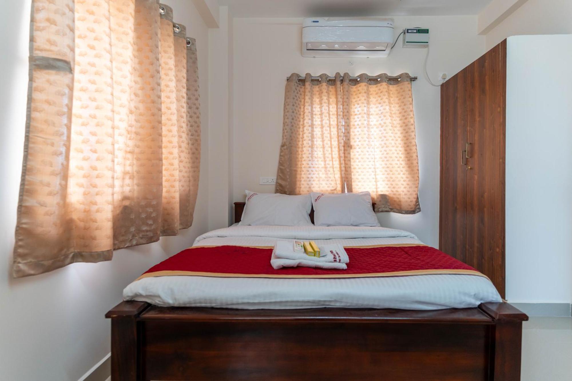 Aishwaryam Service Apartment Chennai Eksteriør bilde
