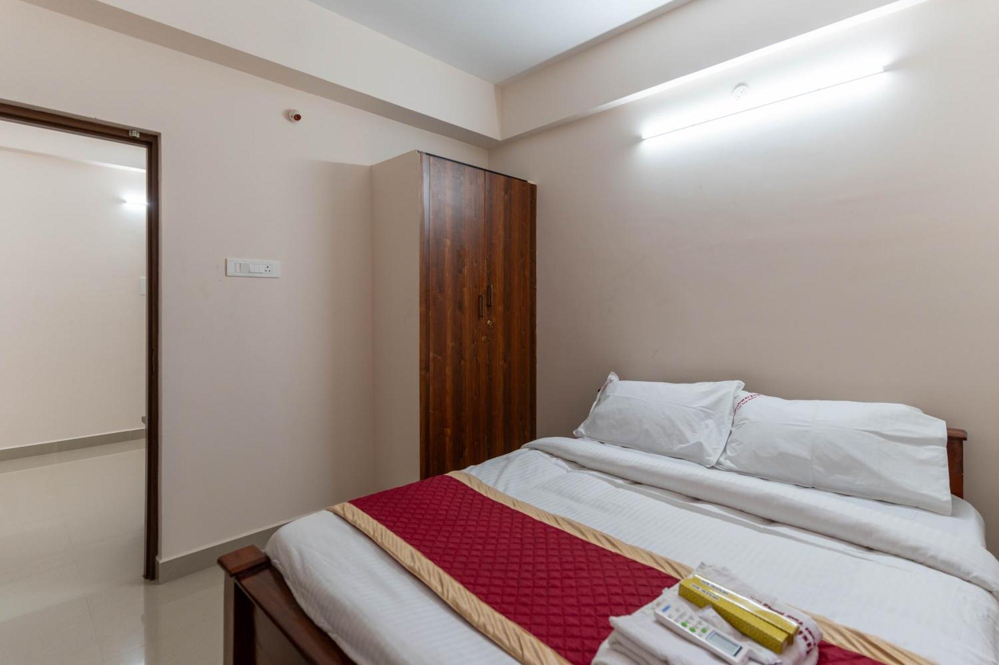Aishwaryam Service Apartment Chennai Eksteriør bilde