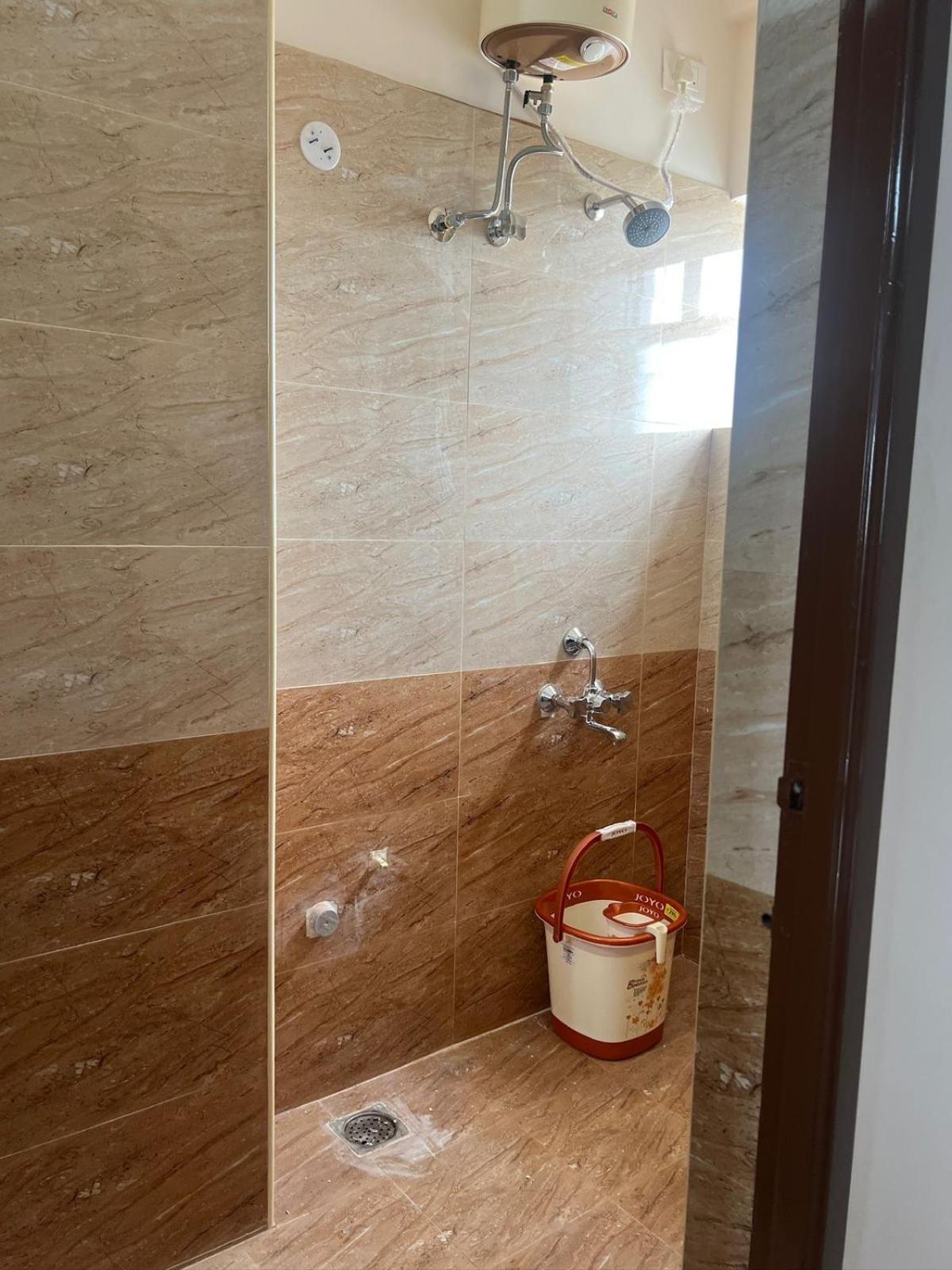 Aishwaryam Service Apartment Chennai Eksteriør bilde